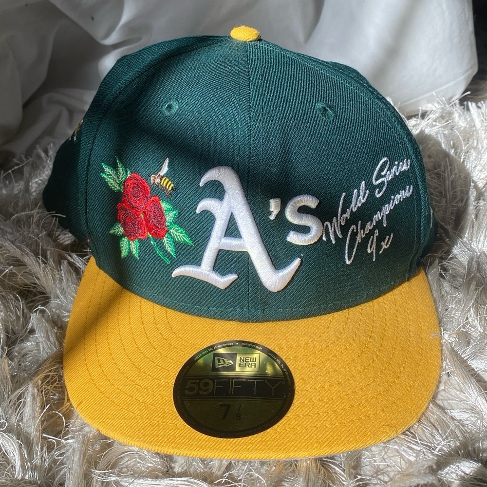 Oakland Athletics 59 Fifty cap! Size 7 7/8 

#Oakland #Caps #Streetwear #NewEra